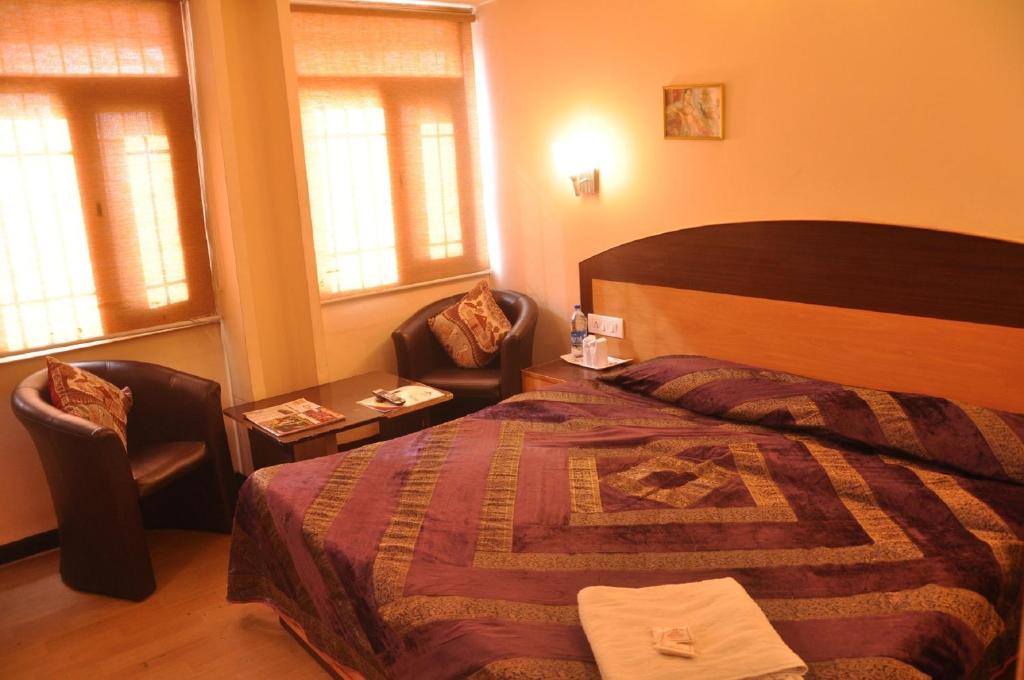 Hotel Prestige Shimla Værelse billede